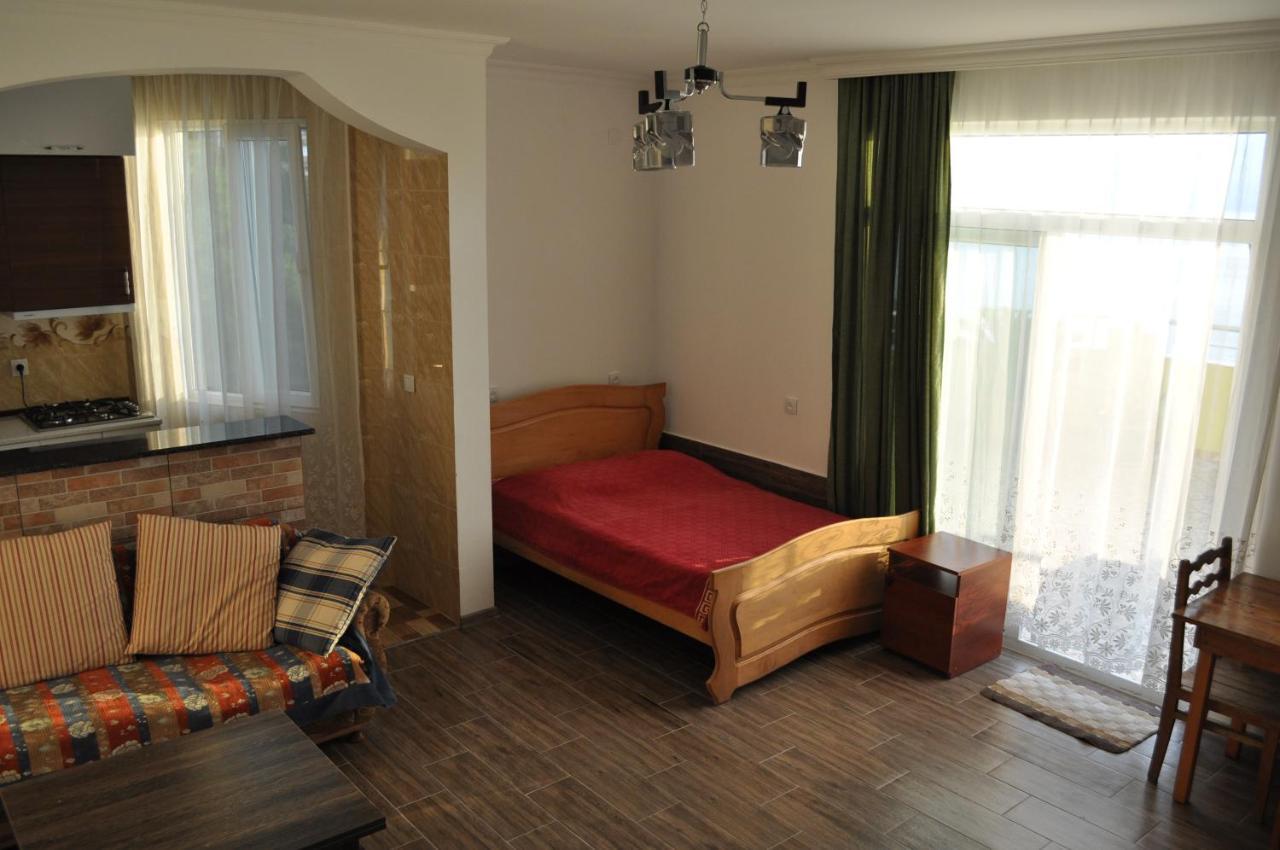 Akhmed Guest House Kvariati Eksteriør billede