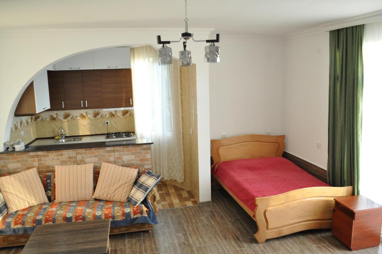 Akhmed Guest House Kvariati Eksteriør billede